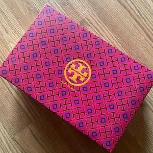 NEW Tory Burch Espedrilles size 7.5
